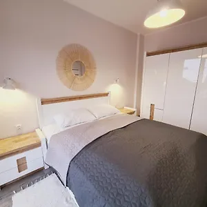 apartament-e5-karpatia-5d-apartamenty.karpacz-hotel.com/