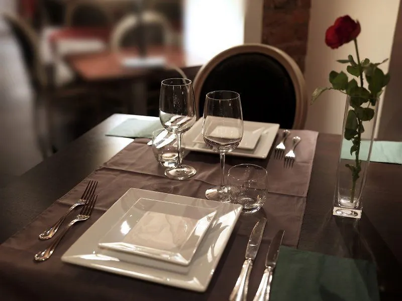 Hotel Assenzio Praga 4*,